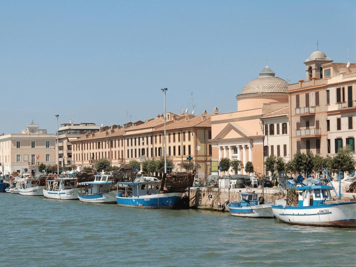 Charme & Relax - Fiera Di Roma - Fiumicino Airport Apartment Понте Галерия Екстериор снимка