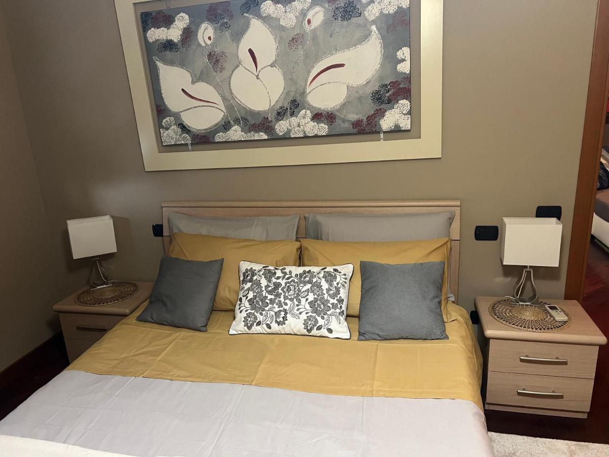 Charme & Relax - Fiera Di Roma - Fiumicino Airport Apartment Понте Галерия Екстериор снимка
