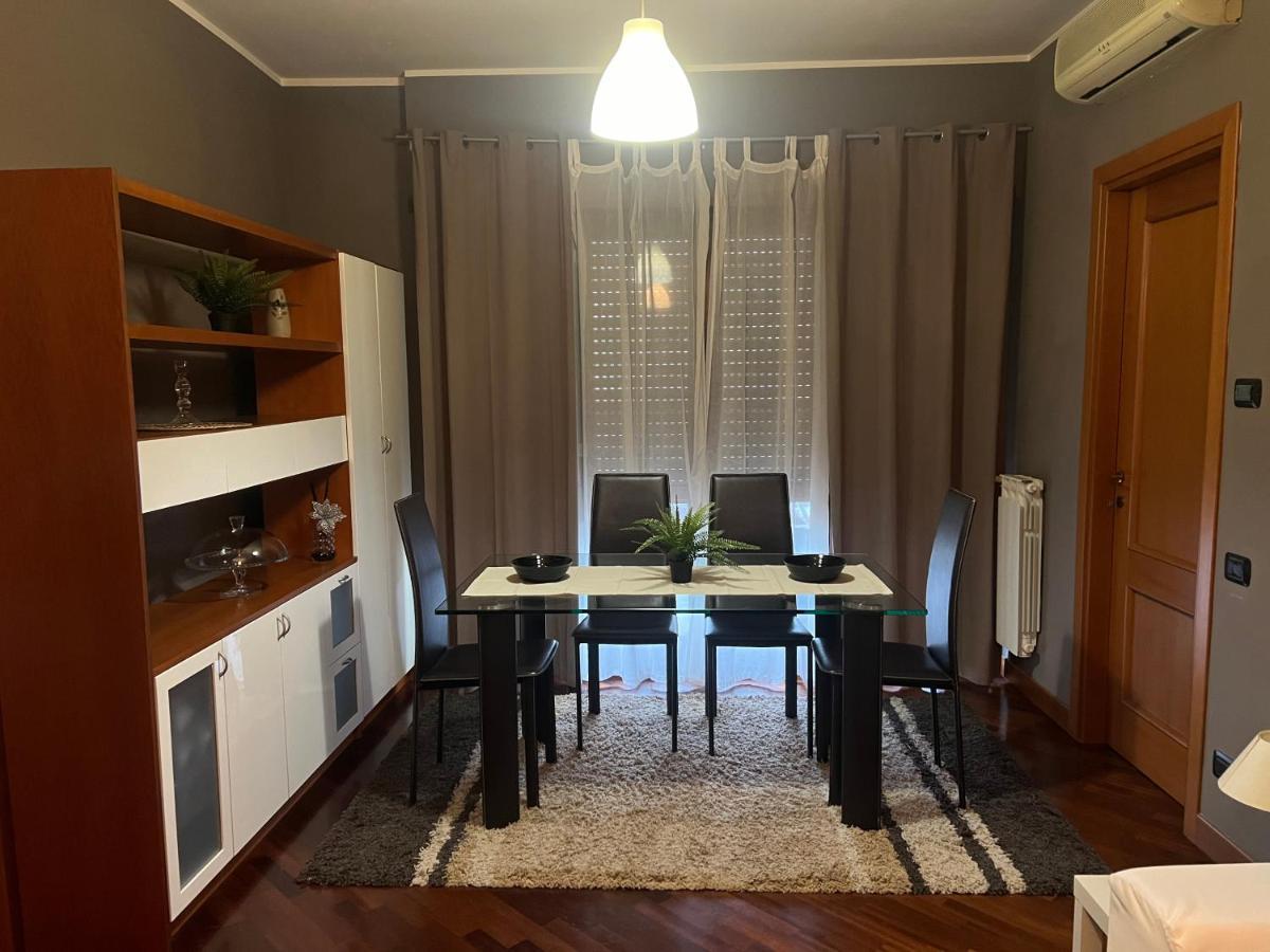 Charme & Relax - Fiera Di Roma - Fiumicino Airport Apartment Понте Галерия Екстериор снимка