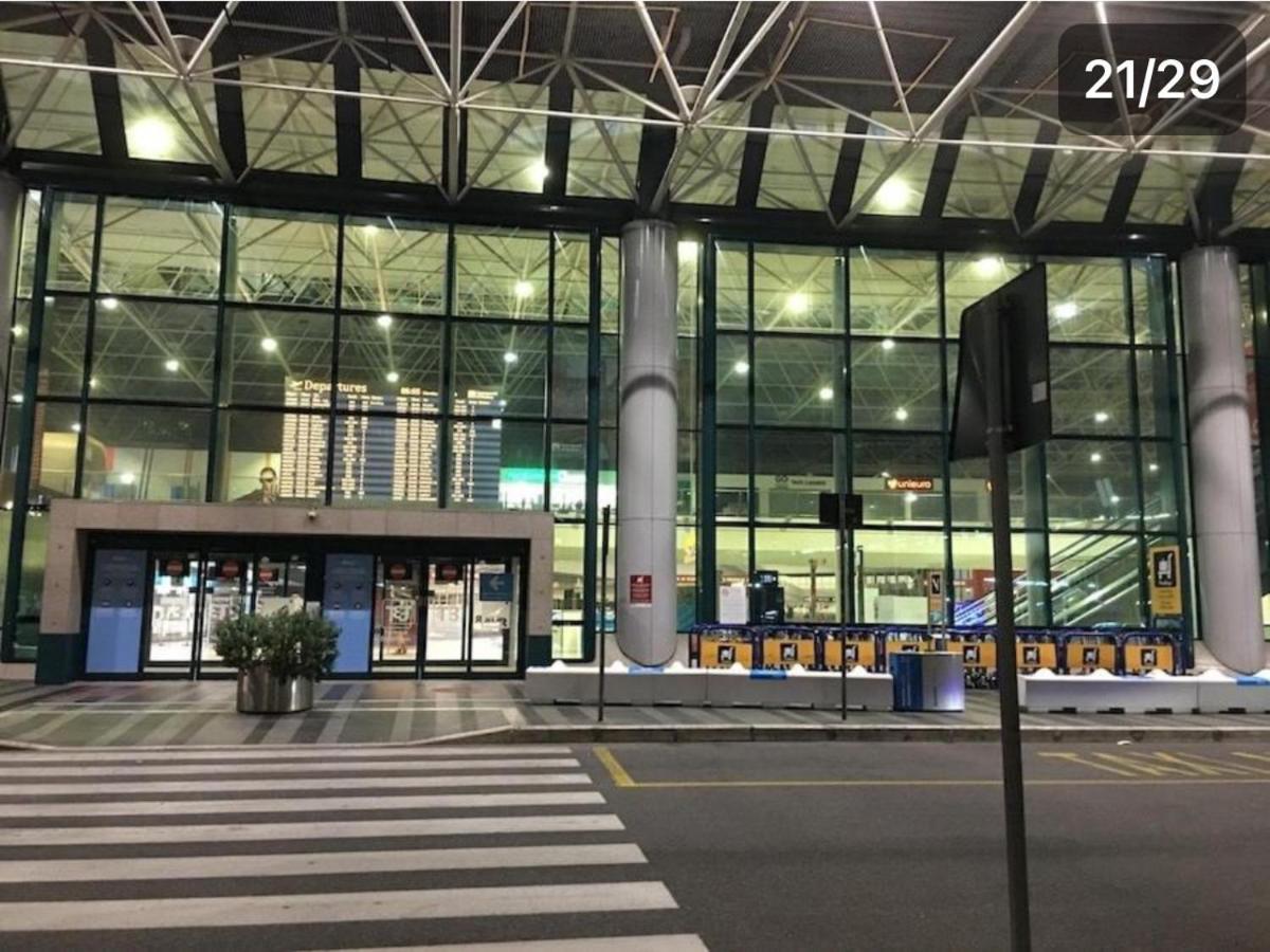 Charme & Relax - Fiera Di Roma - Fiumicino Airport Apartment Понте Галерия Екстериор снимка