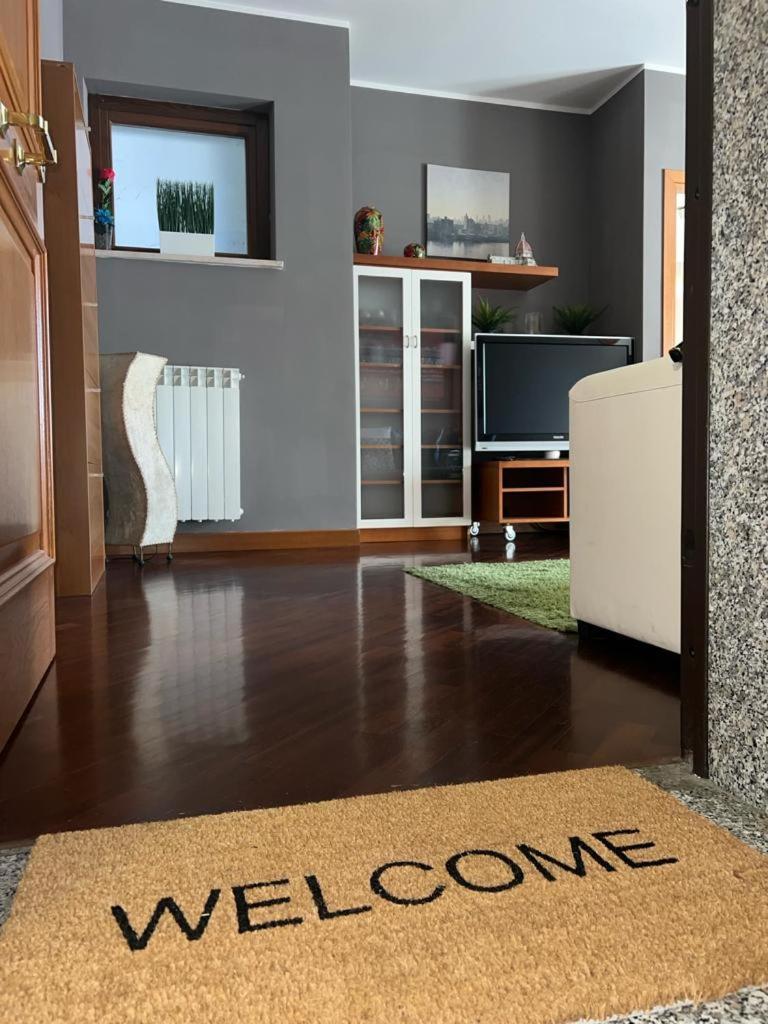 Charme & Relax - Fiera Di Roma - Fiumicino Airport Apartment Понте Галерия Екстериор снимка